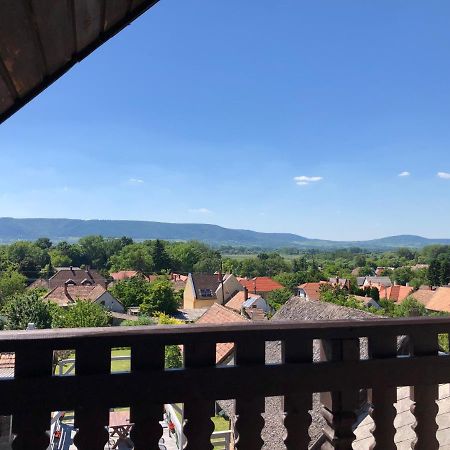 Pupos Apartman Szigliget Exteriör bild
